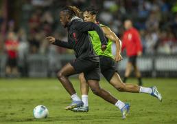 AC米兰在香港大战利物浦，这次利物浦没有“奇迹”