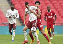 英超-利(lì)物浦(pǔ)2-1阿森(sēn)纳：利(lì)物浦(pǔ)后防(fáng)漏洞大，阿森(sēn)纳前鋒(fēng)软脚虾|前瞻(zhān)