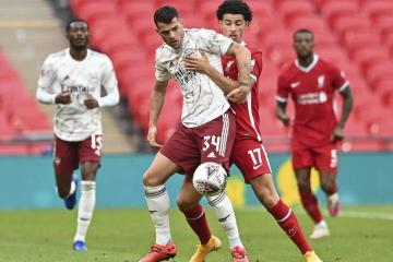 英超-利(lì)物浦(pǔ)2-1阿森(sēn)纳：利(lì)物浦(pǔ)后防(fáng)漏洞大，阿森(sēn)纳前鋒(fēng)软脚虾|前瞻(zhān)