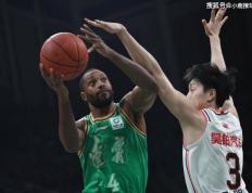 索要高薪遭拒！CBA昔日超级外援与山东签约谈崩，有望重返辽篮？