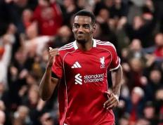 聯(lián)赛杯-阿森纳VS布莱頓(dùn)：英(yīng)超夺冠大热，杯赛呢？