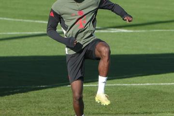 拜仁与柏林联：德甲不败神话背后的战术与情感交织