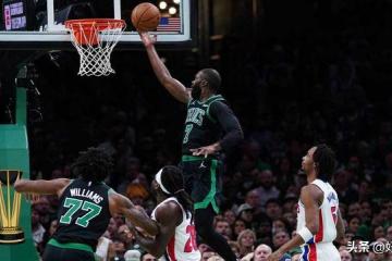 大(dà)逆转，凯尔特(tè)人(rén)以117-114險(xiǎn)胜底特(tè)律(lǜ)活塞，终结了(le)对手(shǒu)的13连胜