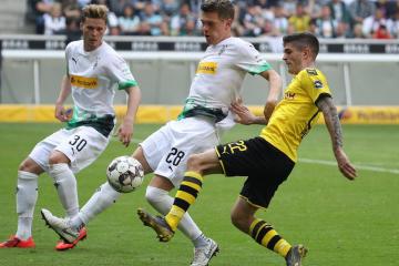 普鲁士公园球场的德国杯对决：门兴格拉德巴赫 VS 圣保利