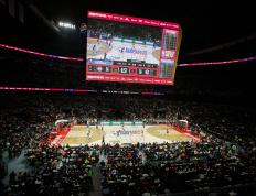 （体育(yù)）篮球(qiú)——NBA常规赛：底特(tè)律活塞胜达拉斯独行侠