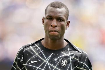 切尔西前锋杰克逊去向成疑，拜仁否认接触，热刺纽卡有意问价