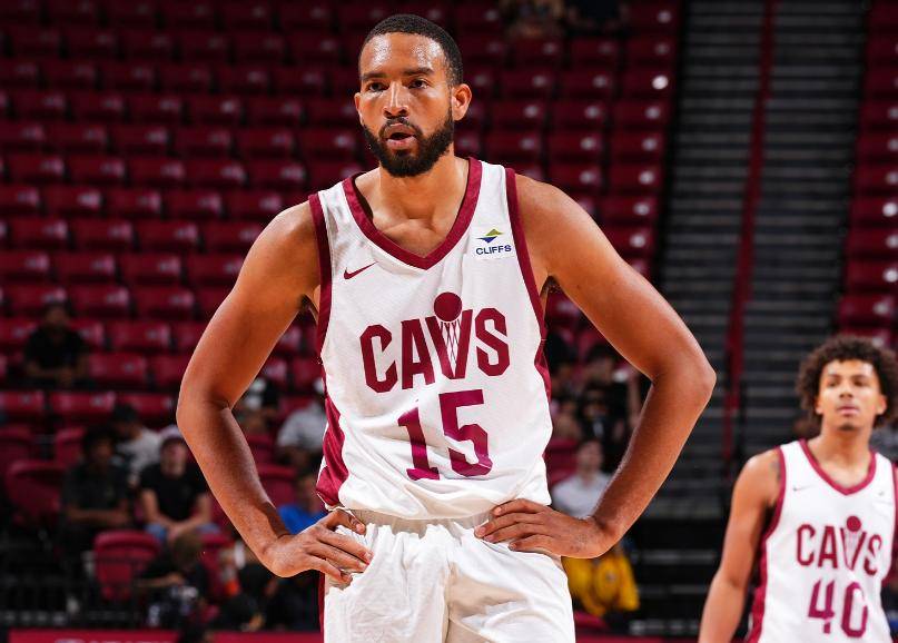 告别NBA！土耳其联赛球队连续官宣：湖人旧将斯威德+大莫布利加盟