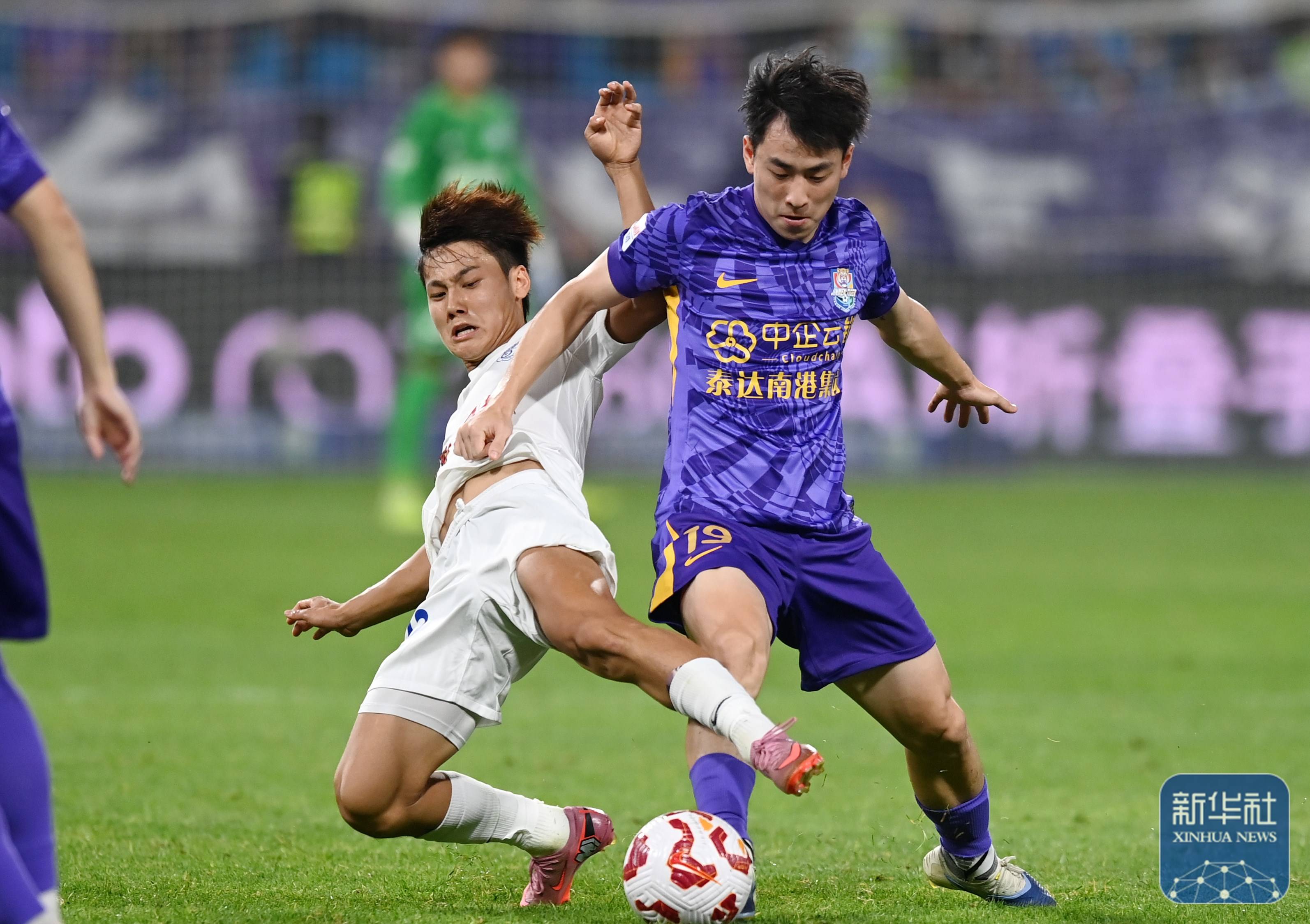 足球(qiú)｜中超：天津(jīn)津(jīn)门虎胜大(dà)連(lián)英(yīng)博海发