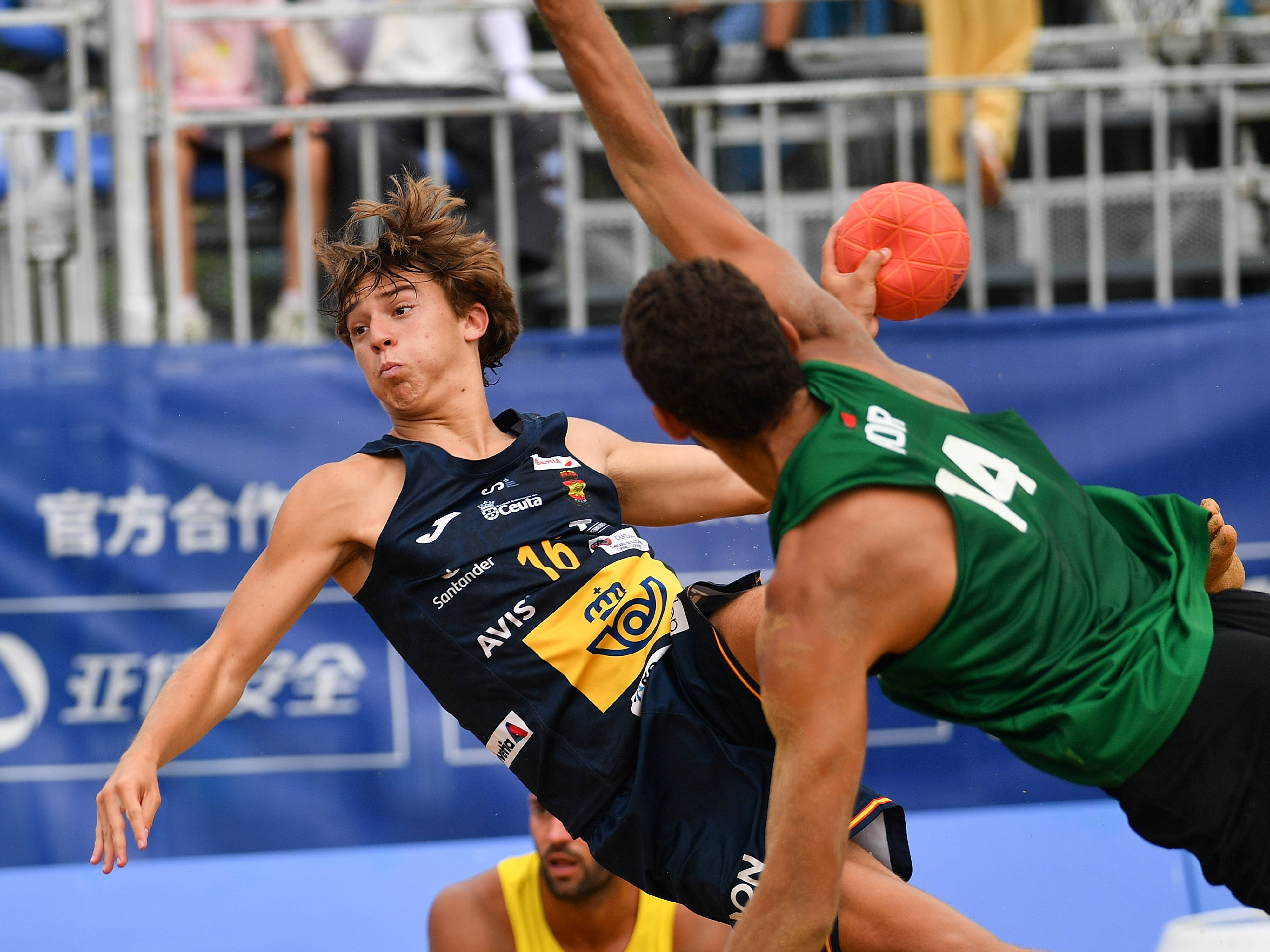 （成都世运会）沙滩手球(qiú)——男子半(bàn)决赛：葡萄牙隊(duì)胜西(xī)班牙隊(duì)