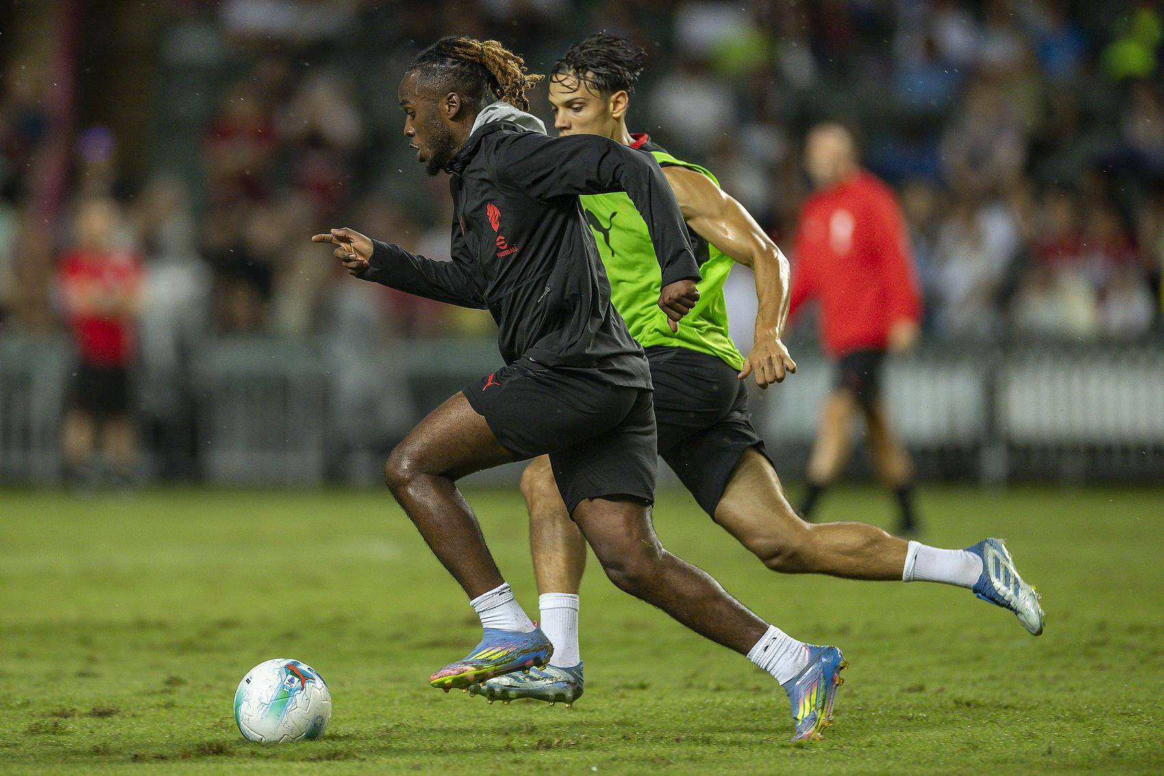 AC米兰在香港大战利物浦，这次利物浦没有“奇迹”