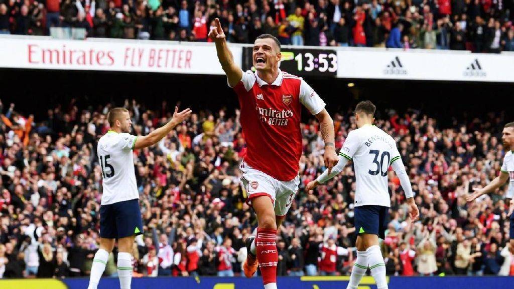 英超巅峰对决：利物浦主场攻防博弈 VS 阿森纳新核首秀考验