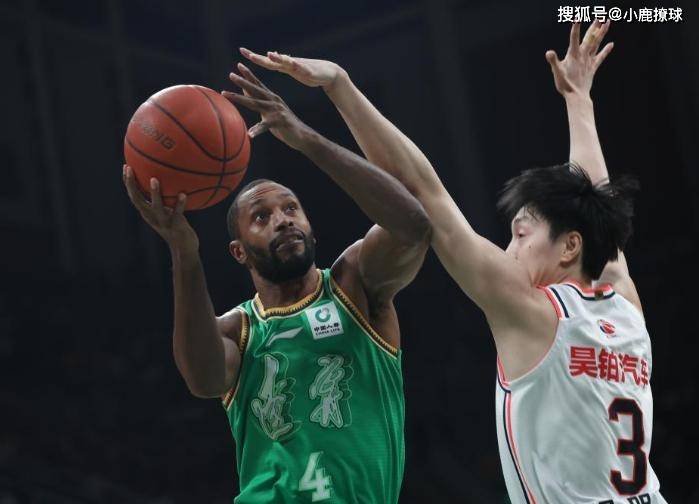 索要高薪遭拒！CBA昔日超级外援与山东签约谈崩，有望重返辽篮？