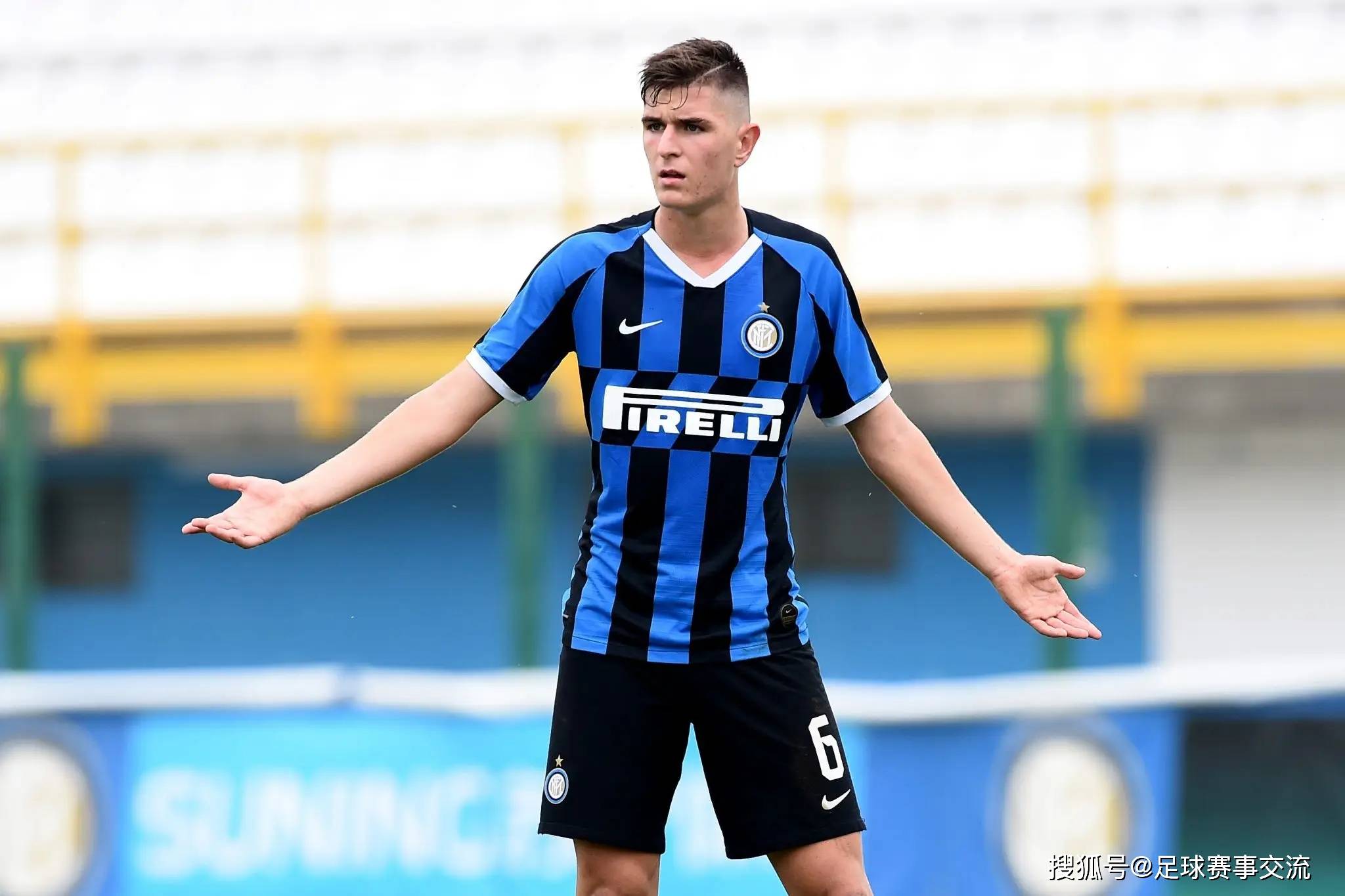 今日足球：国际米(mǐ)兰vs都霛(líng)、阿(ā)马多拉vs阿(ā)尔維(wéi)卡