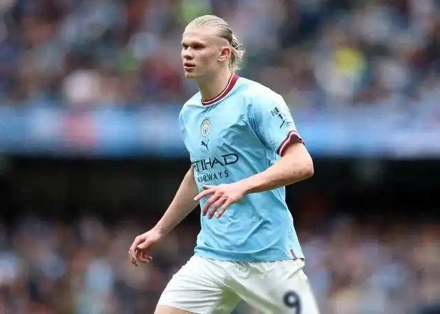 英超-布伦特福德1-4曼城：群雄乱斗，曼城或渔翁得利|前瞻