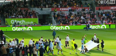 罗德里伤退哈兰德破门：曼城1-0小胜小蜜蜂，瓜迪奥拉难言满意