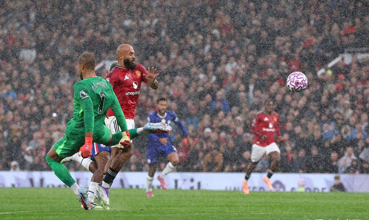 曼联2-1击败切尔西！阿莫林續(xù)命(mìng)，切尔西遭遇首败