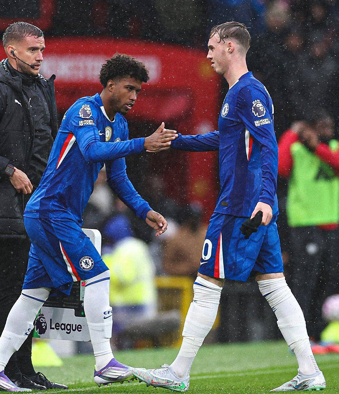 曼联2-1击败切尔西！阿莫林續(xù)命(mìng)，切尔西遭遇首败