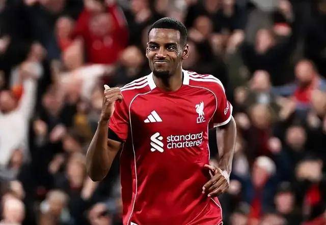 聯(lián)赛杯-阿森纳VS布莱頓(dùn)：英(yīng)超夺冠大热，杯赛呢？