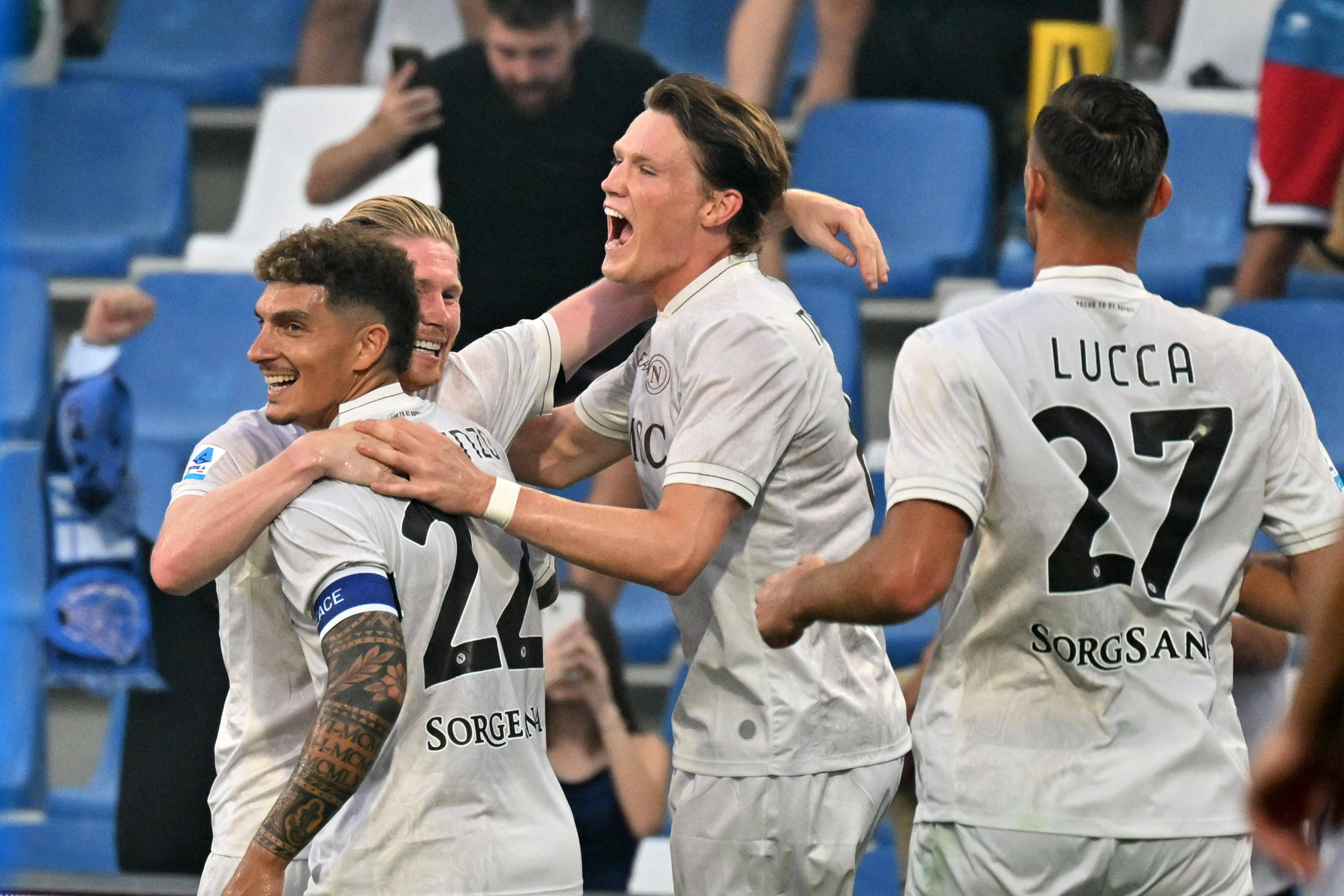 （体育）足球——意甲：那不勒斯勝(shèng)萨索洛(luò)