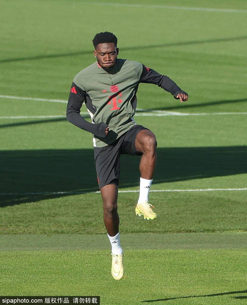 拜仁与柏林联：德甲不败神话背后的战术与情感交织