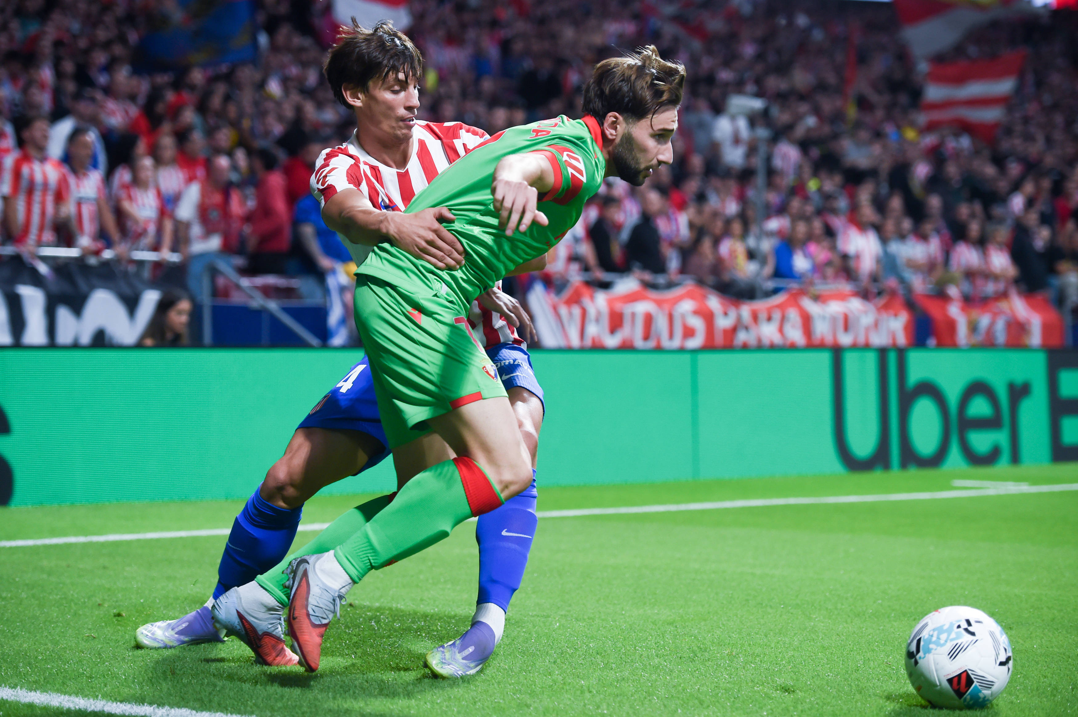 （体育）足(zú)球——西甲：马德里竞技胜奧(ào)萨苏纳