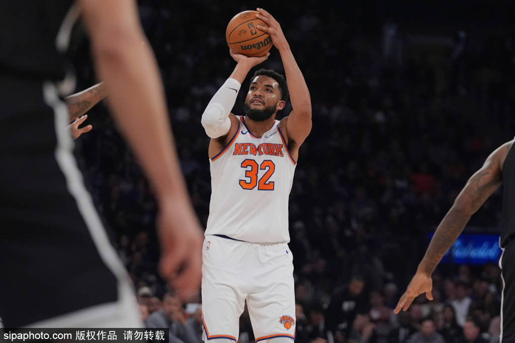 纽约尼克斯(sī)主场迎战夏洛特(tè)黄蜂，力争四连胜