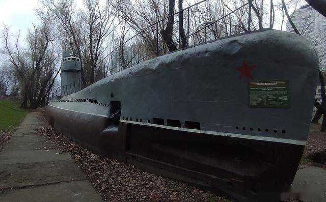 M-261型潜艇，A615项目（苏联）纪念碑，位于俄罗斯克拉斯诺达尔