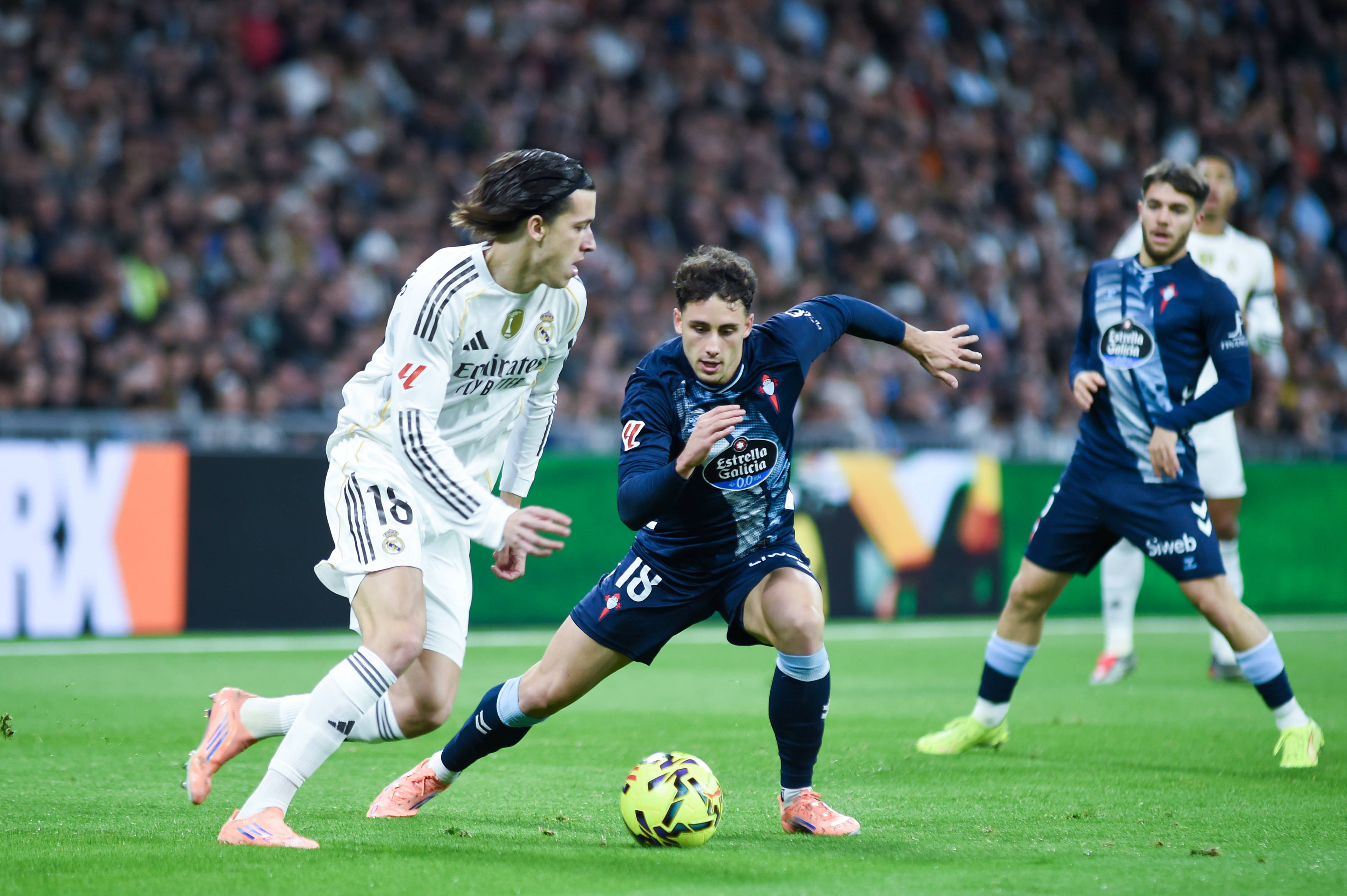 （体育）足球——西甲：皇马不敌塞尔塔