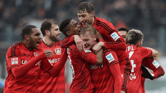 50+1的情况下(xià)，勒沃库森为什麽(me)還(hái)保留拜耳的名字？