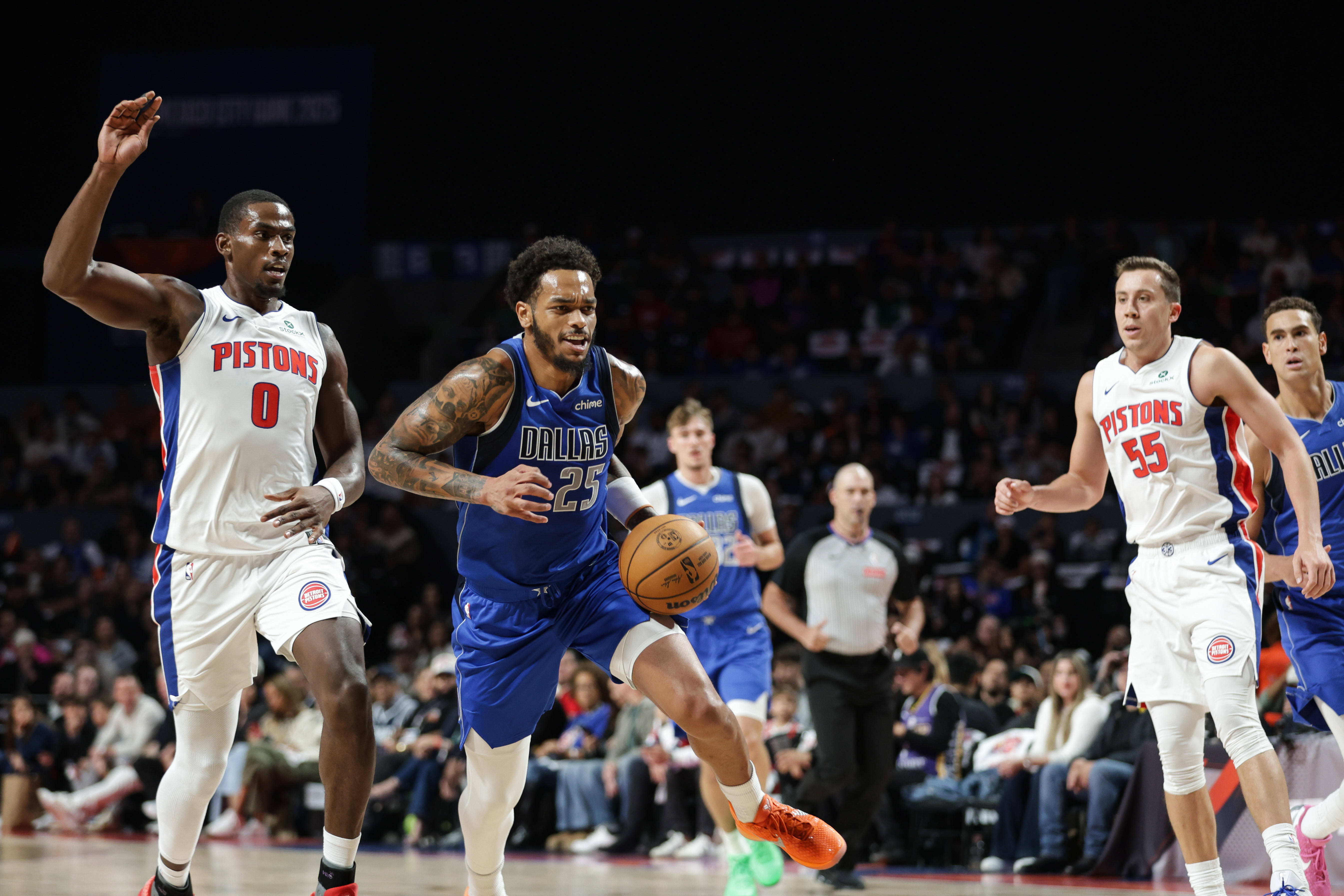 （体育(yù)）篮球(qiú)——NBA常规赛：底特(tè)律活塞胜达拉斯独行侠