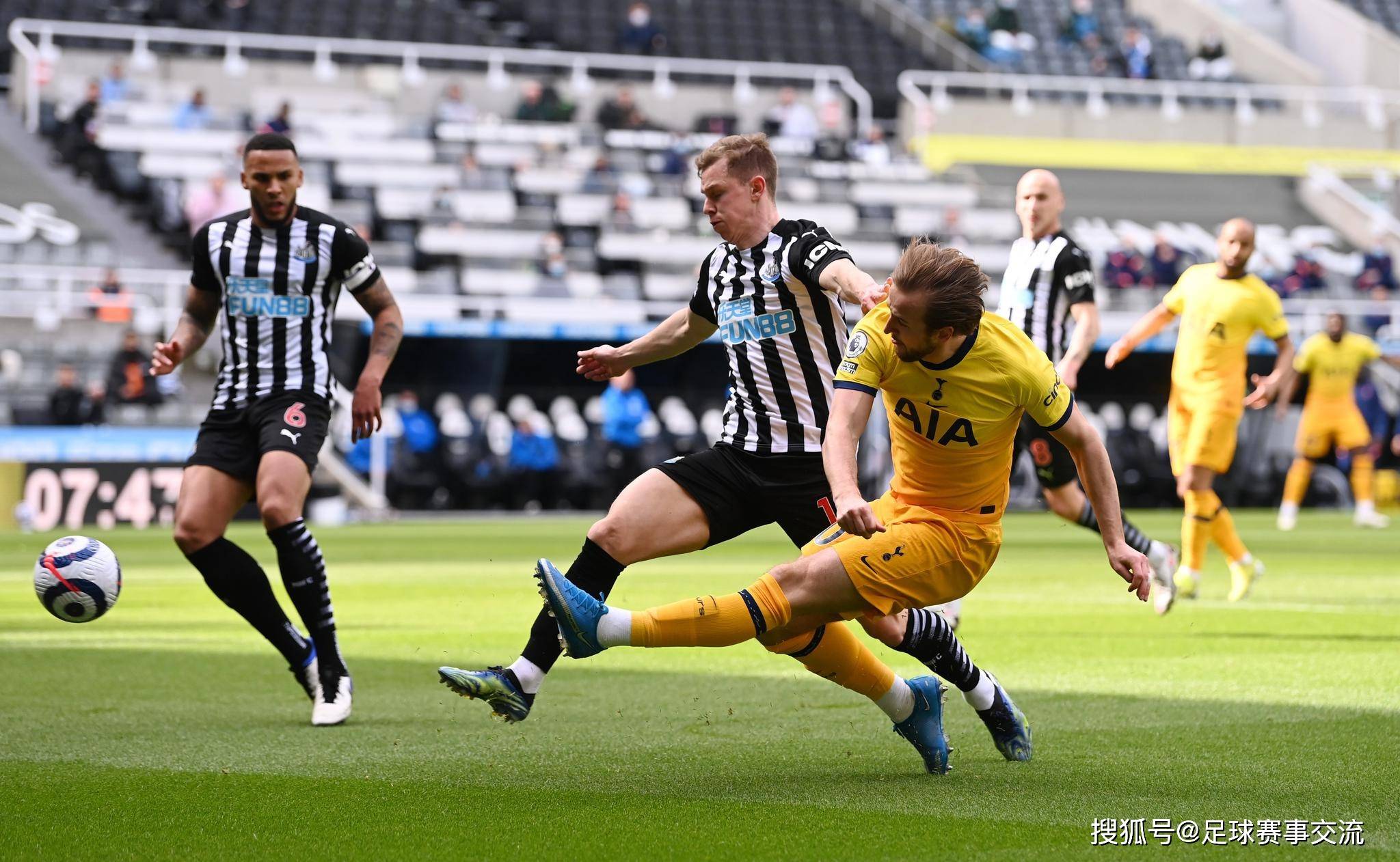 今日(rì)足球：狼队vs纽卡斯尔联 博洛尼亚vs佛羅(luó)伦萨