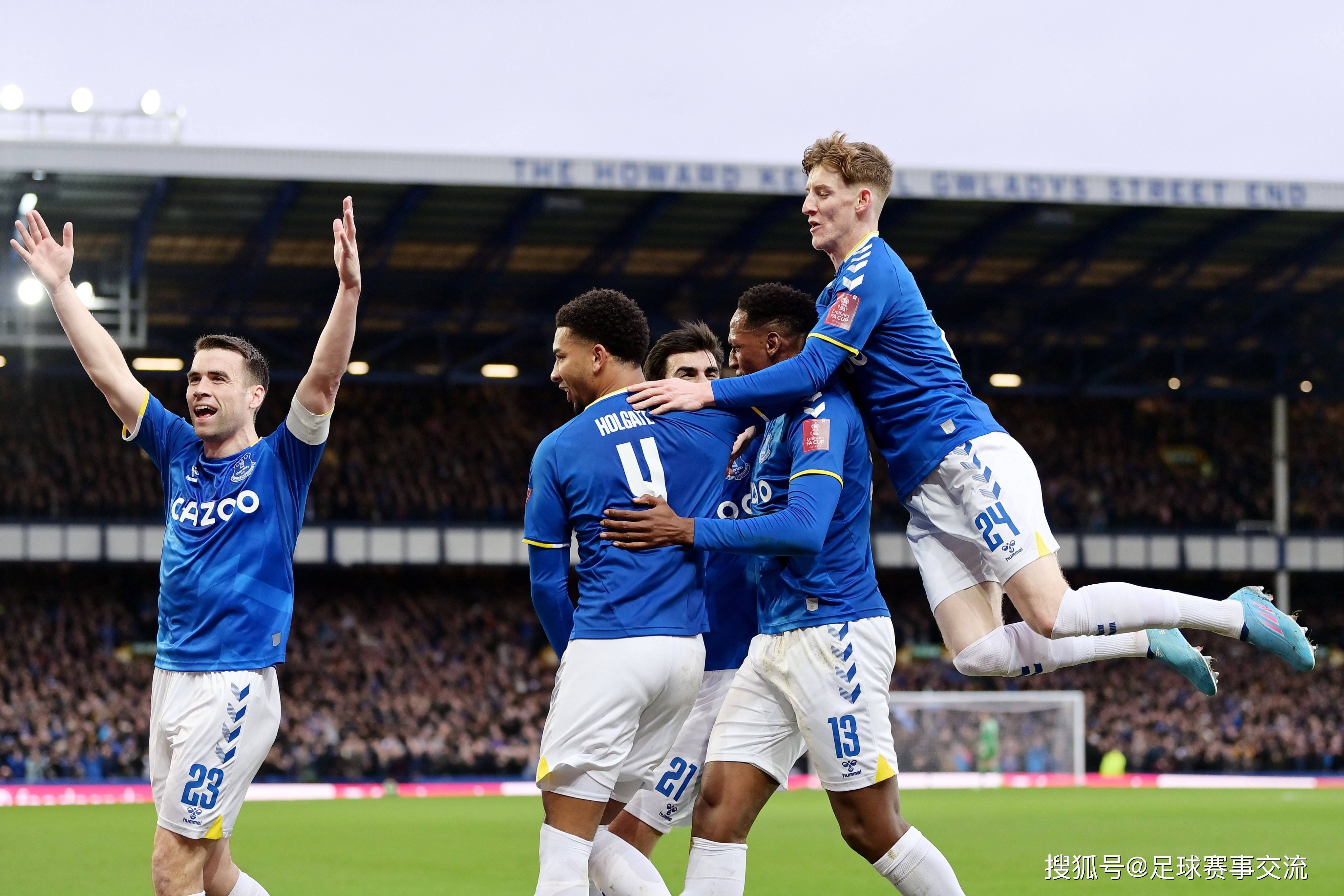 今日(rì)足球：狼队vs纽卡斯尔联 博洛尼亚vs佛羅(luó)伦萨