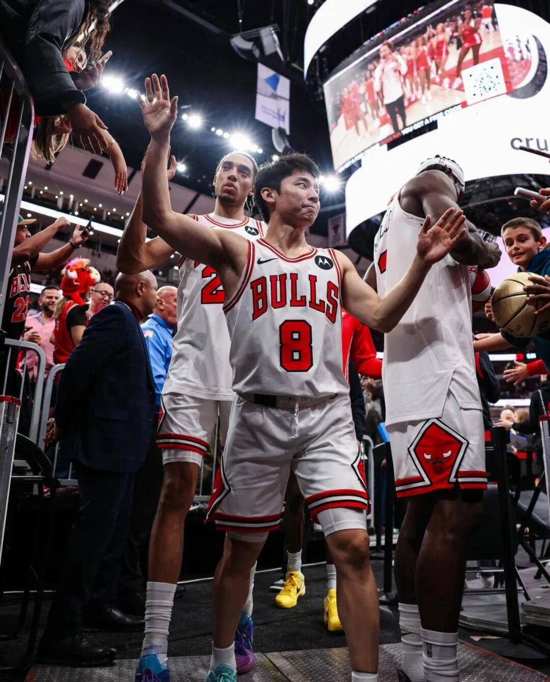 官宣加盟！河村勇辉正式签约重返NBA芝加哥公牛